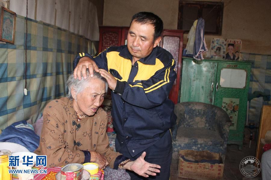 （凡人善举）（1）内蒙古铁路职工10年照料孤寡老人